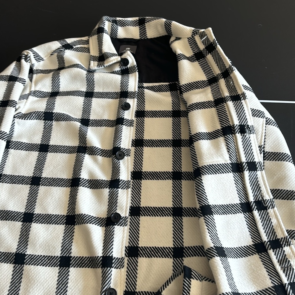 Pattern Stitch Jacket - Picture 3 of 3